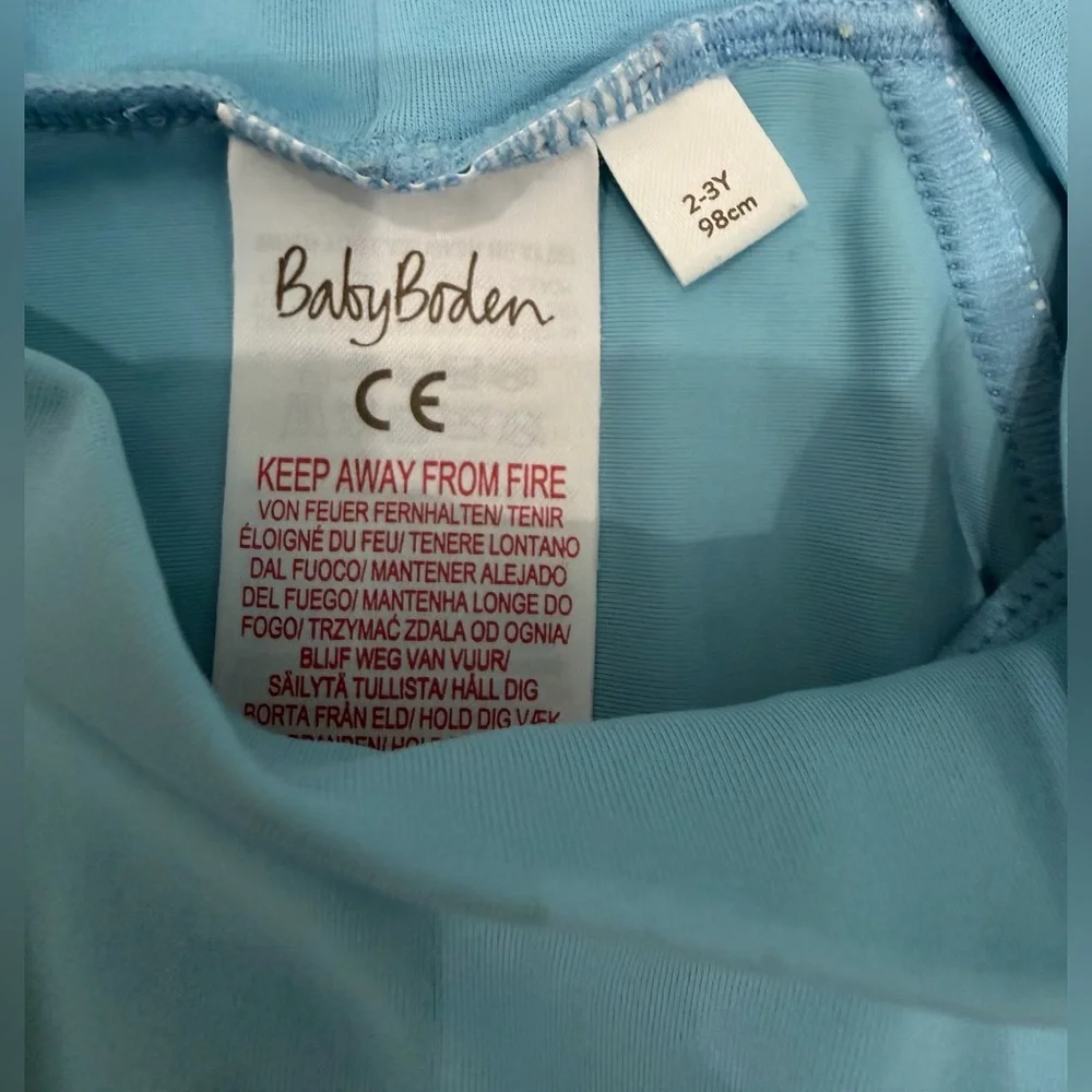 Baby‎ Boden Girl Swim Top Rush Guard Long Sleeve 2-3